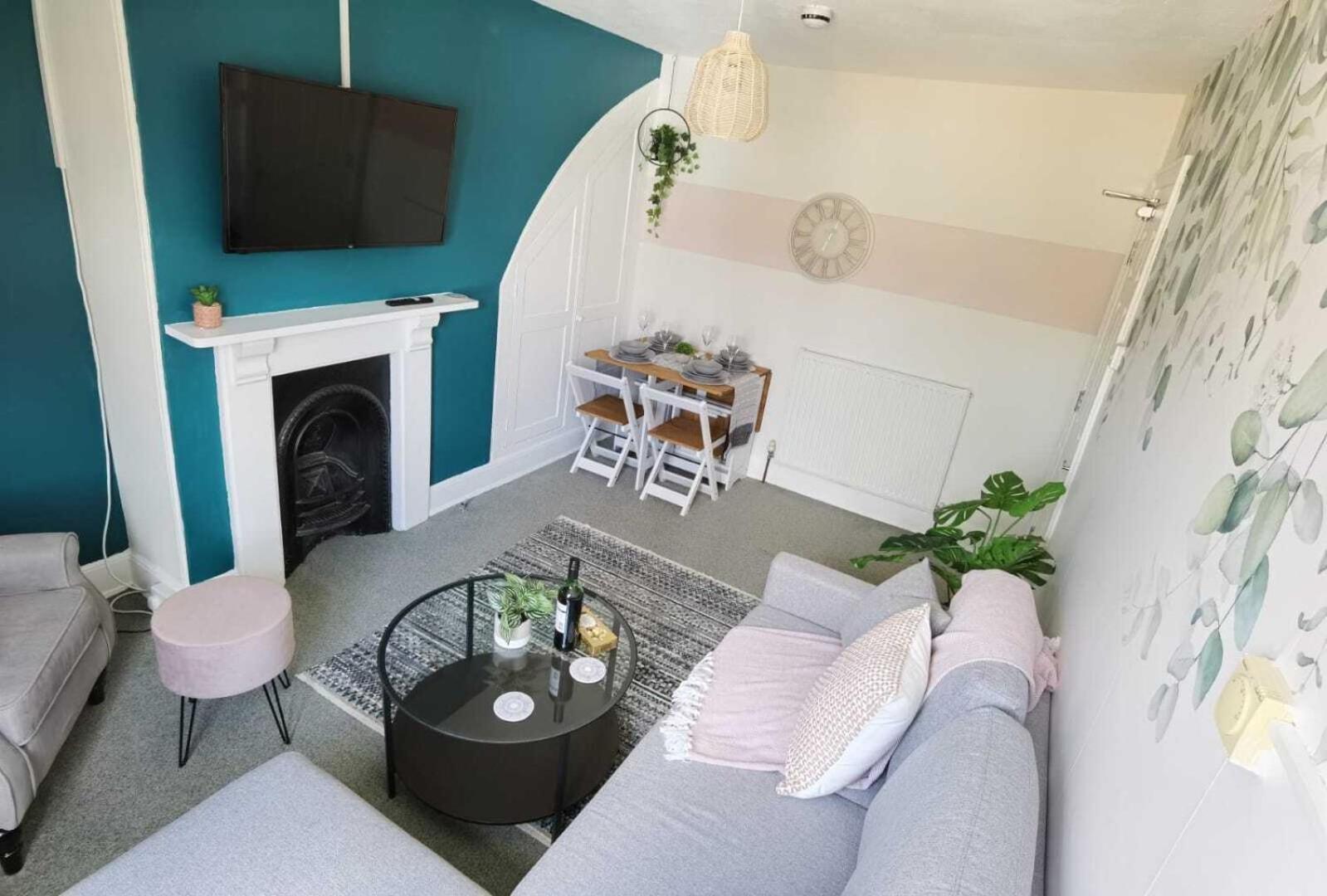 Appartement Raleigh Ff&Tf - 1 Bed Georgian Flat In The Centre Of Exeter, Free Parking With Wifi Extérieur photo