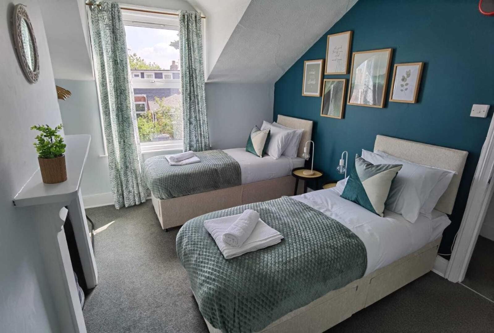 Appartement Raleigh Ff&Tf - 1 Bed Georgian Flat In The Centre Of Exeter, Free Parking With Wifi Chambre photo